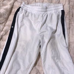 white pants from garage